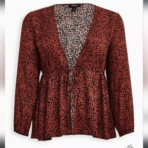 Torrid Tie-Front Midi Kimono, Size 2. NWT!